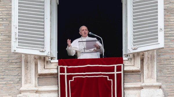 Defiende el Papa el derecho a manifestarse pacíficamente.