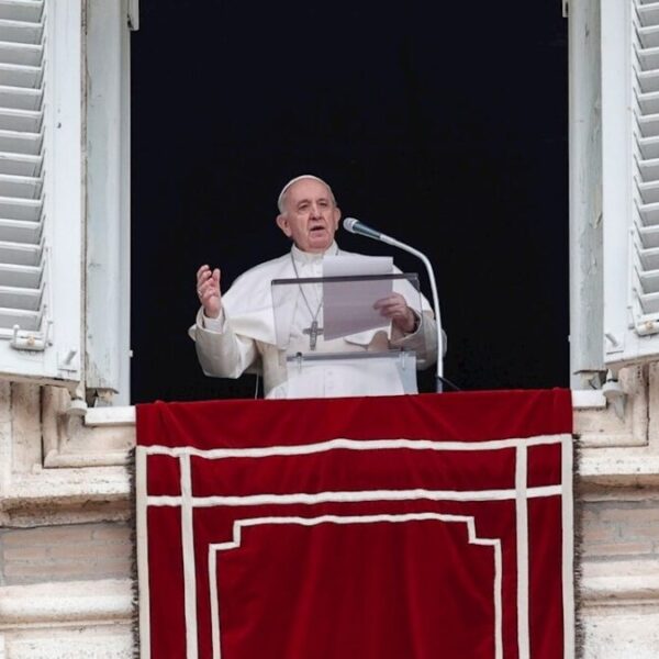 Defiende el Papa el derecho a manifestarse pacíficamente.