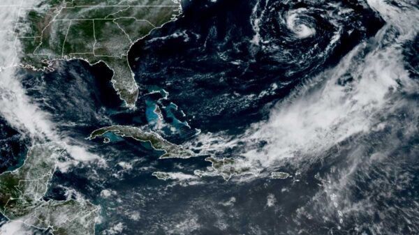 Ana, primera tormenta subtropical, abre temporada ciclónica en el Atlántico