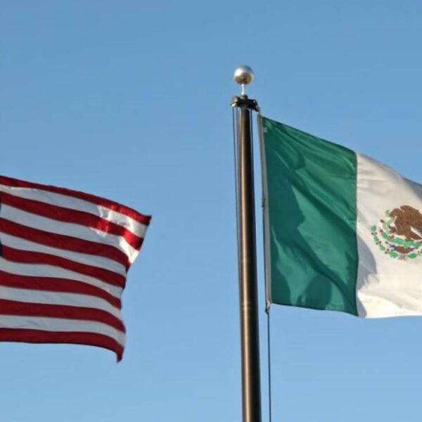 La importancia de las vacunas en EE.UU. para la economía de México