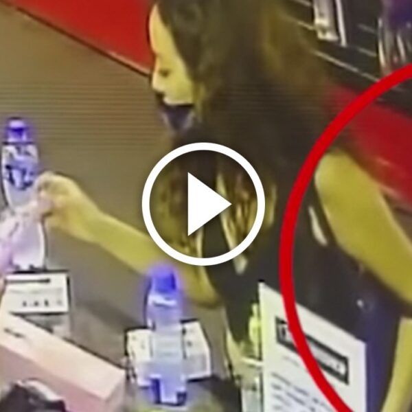 Exhiben identidad de pareja que robó un juguete sexual en una sexshop de Mérida (Video)