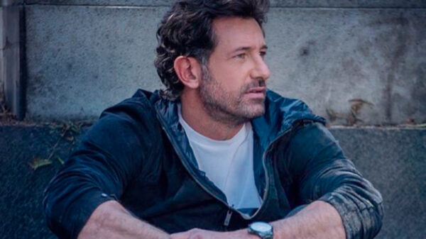 ¡Gabriel Soto seguirá grabando sus packs pese a filtración!