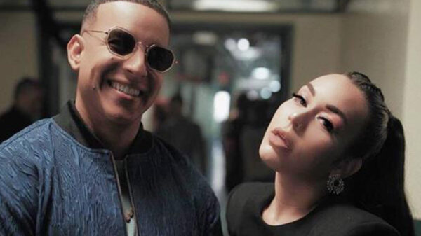 Toman por sorpresa a Daddy Yankee, dan anillo de compromiso a su hija en fiesta de cumpleaños  
