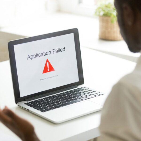 Se registra caída global del servicio de varias páginas web.