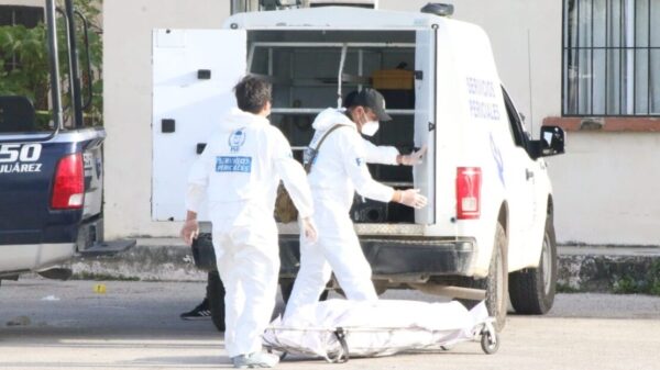 Cancún: Hallan cuerpo descuartizado en estacionamiento de Villas Otoch Paraíso.