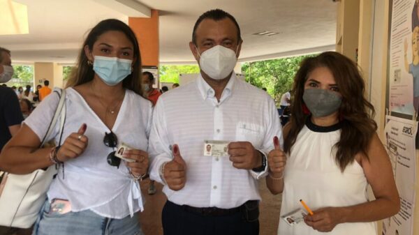 Eloy Peniche se llamó a la población a ejercer su derecho al voto