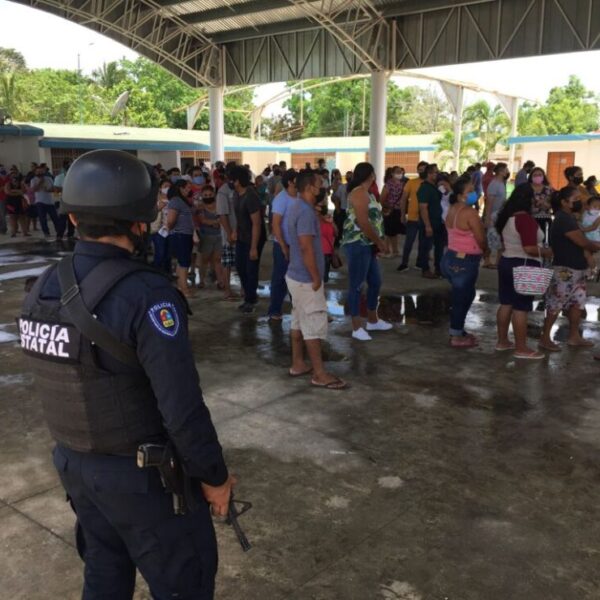 Transcurren con calma las elecciones en Leona Vicario (Fotos)