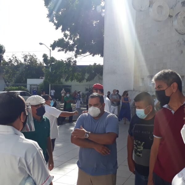 Continúa la afluencia de votantes a la casilla del gimnasio ‘Nohoch Sukun’ de Chetumal