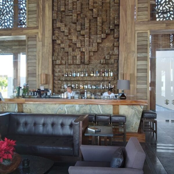 Piden a trabajadores de la hotelería a no desaprovechar derecho al voto