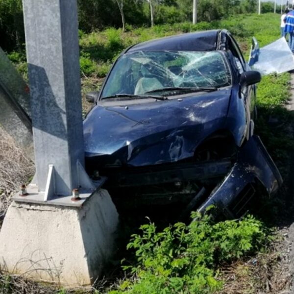 Fuerte accidente en la carretera Mérida-Acanceh; llevaban a un bebé al pediatra