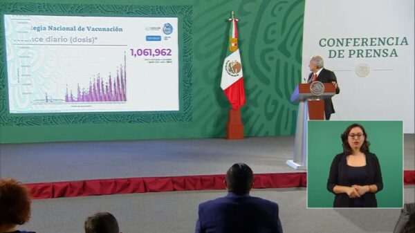 Récord de vacunación: más de un millón el miércoles, anuncia AMLO