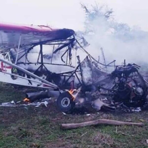 Un muerto y un herido tras desplomarse aeronave en Veracruz