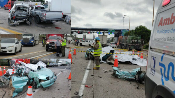 Tráiler embiste a siete vehículos y mueren prensados cuatro personas