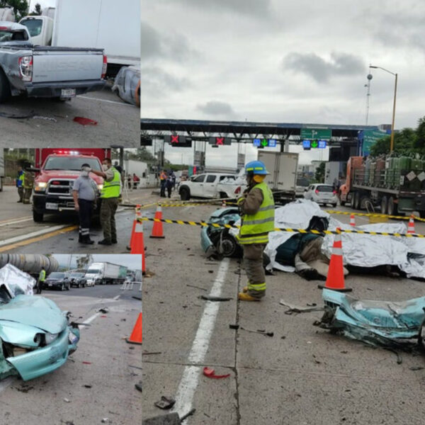 Tráiler embiste a siete vehículos y mueren prensados cuatro personas