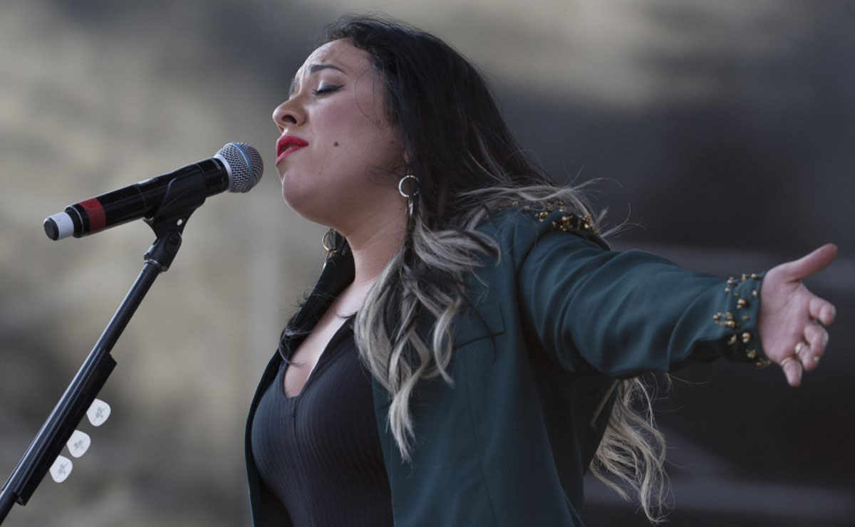 Carla Morrison huyó de México por el bullying