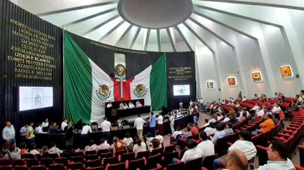 Proponen diputados de Quintana Roo reelegirse hasta por 12 años