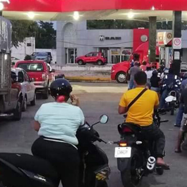 ¡Alerta! Vecinos de Valladolid reportan desabasto de gasolina