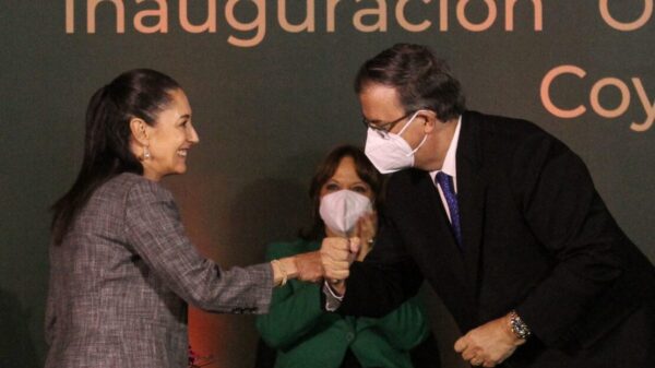 Medios buscan pugna entre Ebrard y Sheinbaum: AMLO