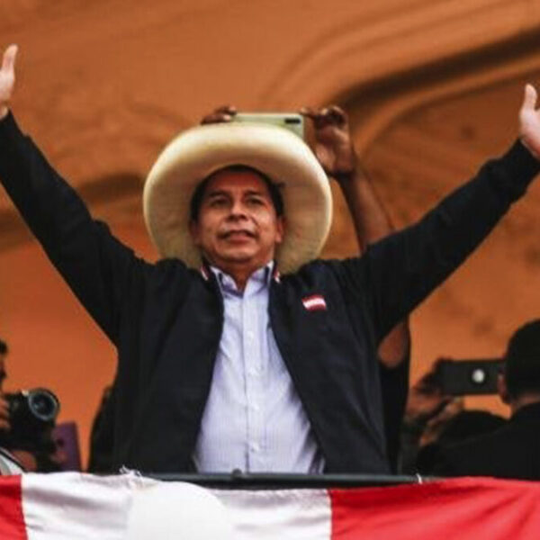 Fujimori es derrotada por Pedro Castillo, ahora virtual presidente de Perú