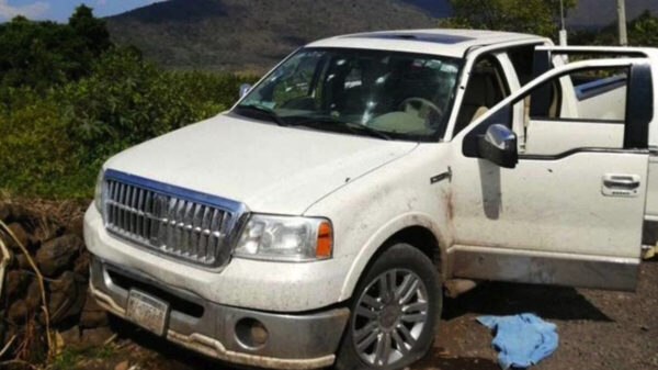 Enfrentamiento entre delincuentes y policías dejó 6 muertos, en Michoacán