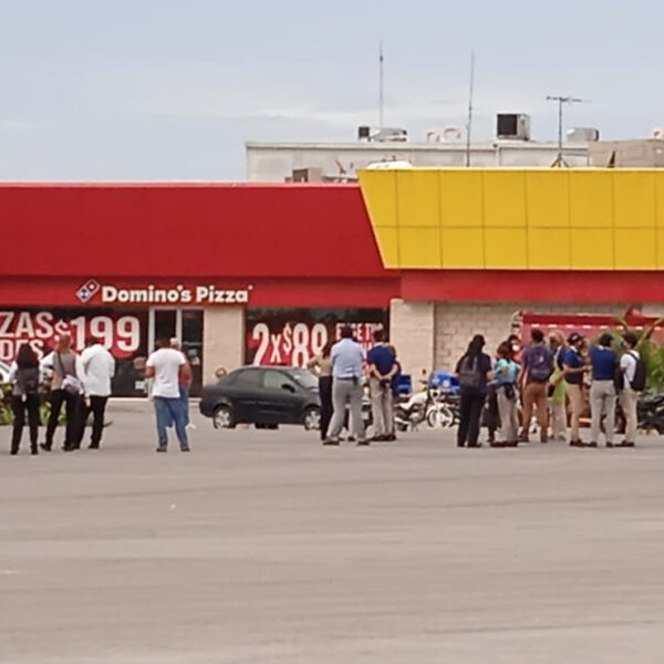 Video: Evacuan plaza comercial en Cancún por fuga de gas