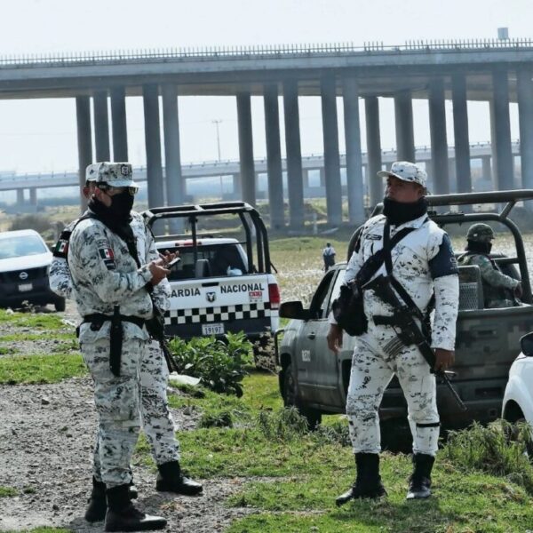 Roban a la Guardia Nacional 2 tráilers cargados con balas en Guanajuato