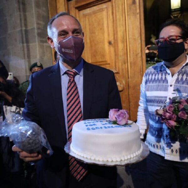 Tocan las “Golondrinas” a las conferencias Covid vespertinas