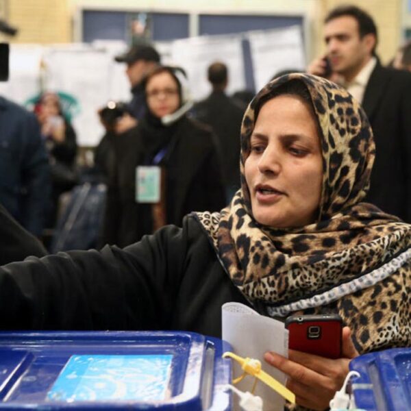 Las elecciones en Irán fueron fraudulentas: EU