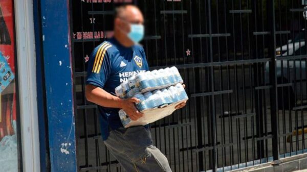 Ley Seca en BCS provoca compras de pánico; paceños se surten