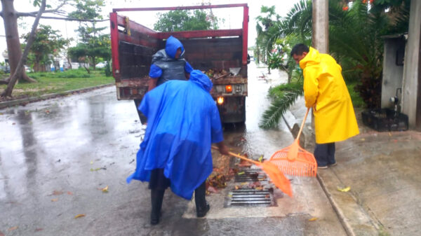 Activan en Puerto Morelos brigadas por afectaciones pluviales