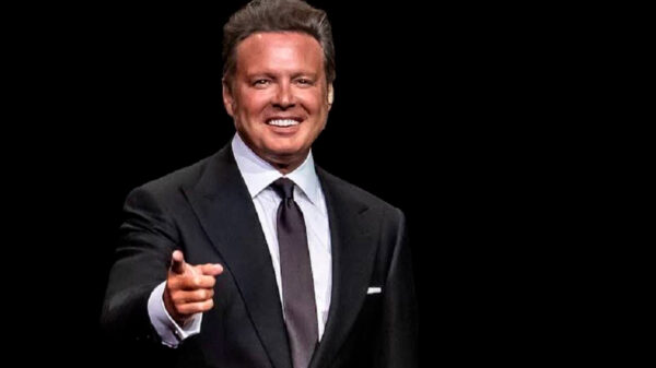 ¡Luis Miguel está estrenando nuevo romance!