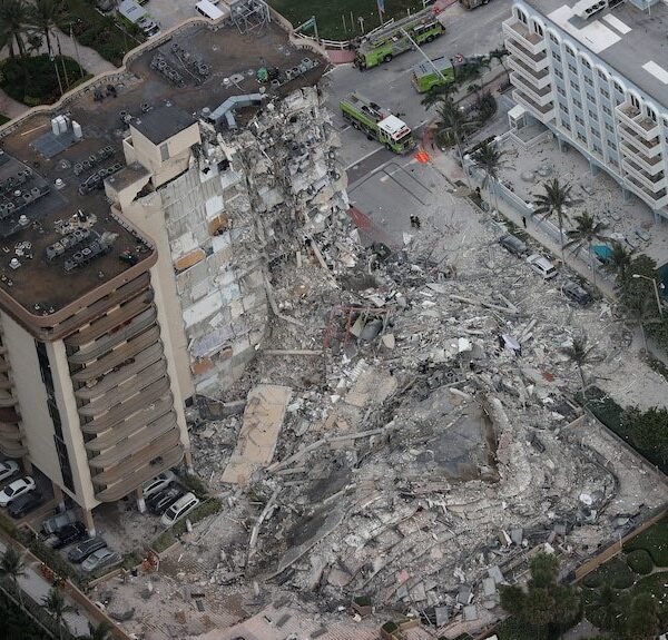 Miami: Aumentan a 9 los muertos tras desplome de edificio.