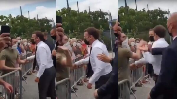 Hombre da cachetada al presidente de Francia, Emmanuel Macron