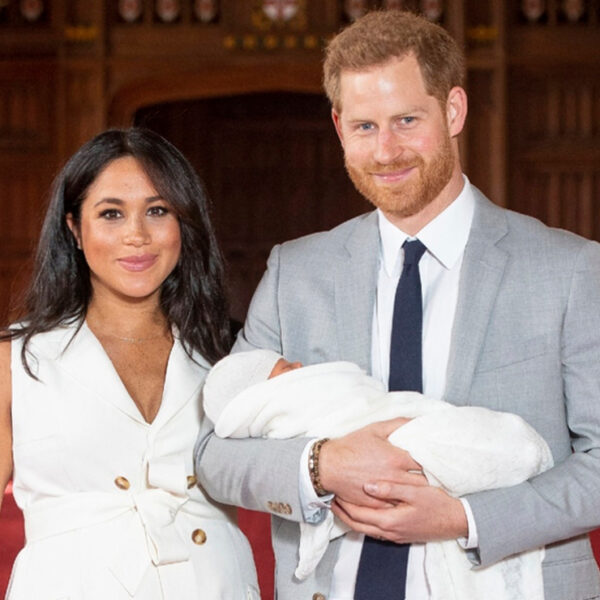 Meghan Markle y el Príncipe Harry anuncian el nacimiento de su bebé