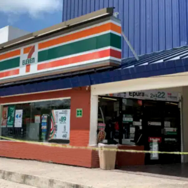 Cancún: Hombre fue al "Seven" a comprar, y salió muerto