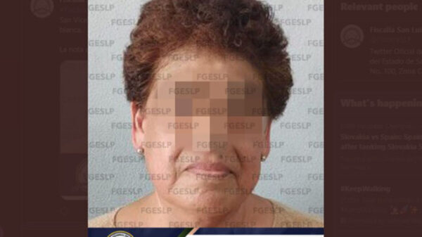 Mujer de 60 años mata de 41 puñaladas a su esposo, en San Luis Potosí