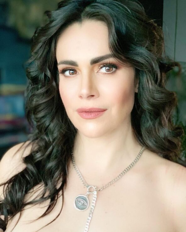 Páginas de adultos utilizan la imagen de Luz Elena González