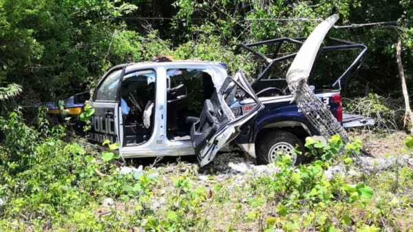 Se "estampa" patrulla de la Policía Estatal en Carrillo Puerto