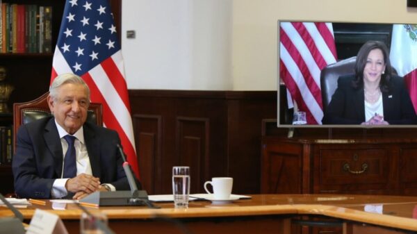 Financiamiento de EU a opositores no se tratará con Kamala: AMLO