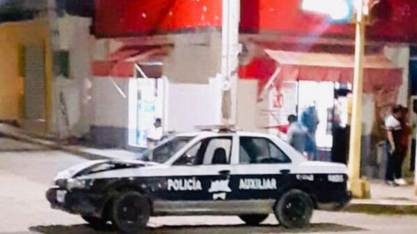 Chocan policías de Oaxaca por manejar en estado de ebriedad