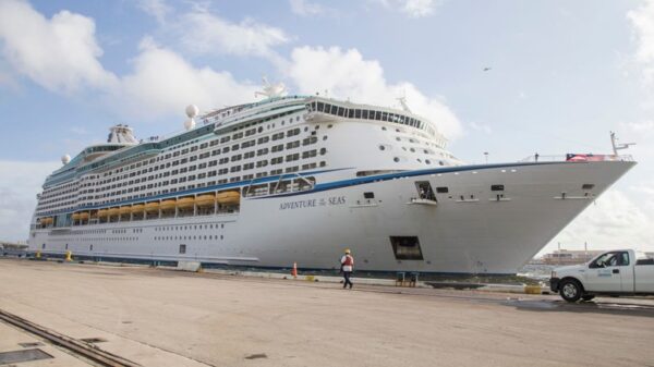 Con el arribo del ‘Adventure of the Seas’ se reactivarán los cruceros en Cozumel.