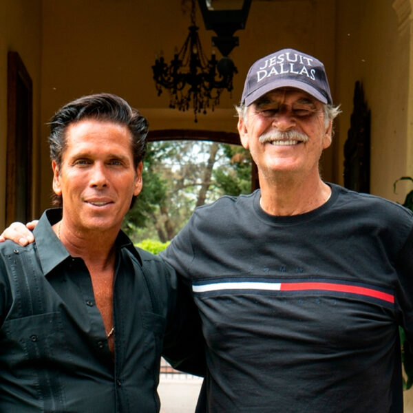 Roberto Palazuelos y Vicente Fox venderán juntos productos con marihuana