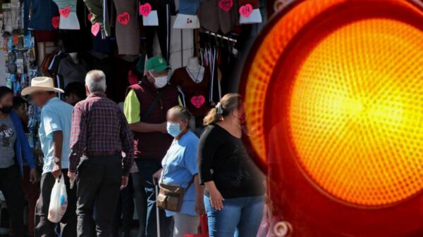 Especialista de la Uady prevé retorno al Semáforo Epidemiológico Naranja