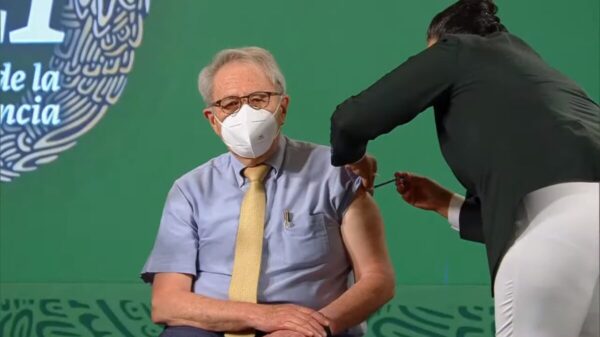 Confirma AMLO recepción de 40 millones de vacunas anti Covid-19