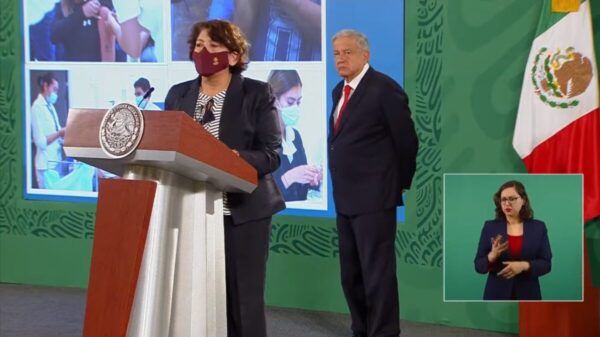 Reitera AMLO que regreso a las aulas será voluntario