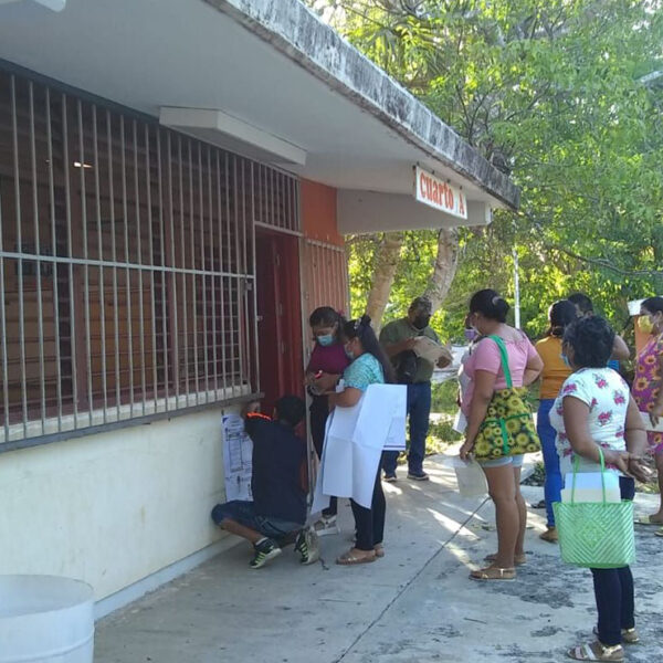 Restricciones sanitarias desanima a votantes de Cancún