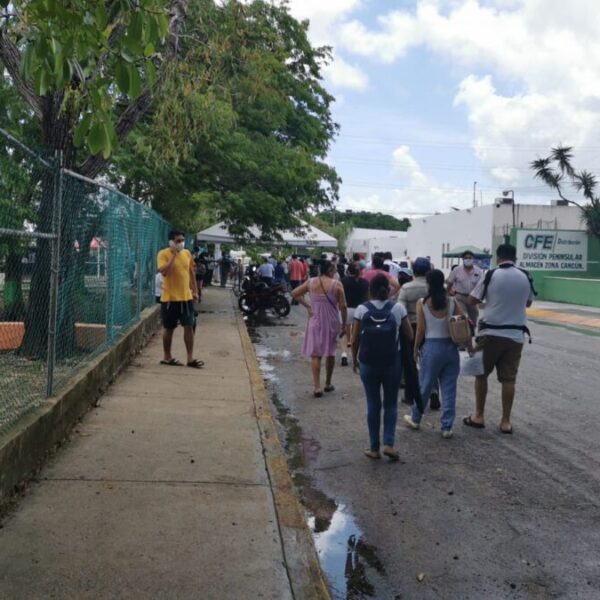 Casi 16 mil vacunas se aplicaron en jornada de vacunación en Cancún.