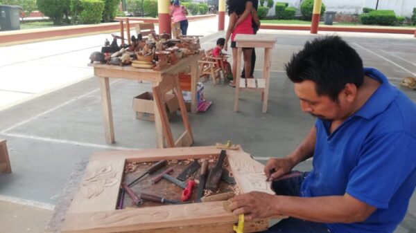 Por la pandemia bajaron las ventas de artesano en Kantunilkín.