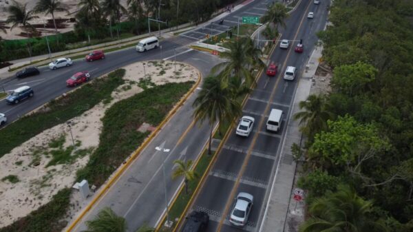 Anuncia Fonatur que iniciará la repavimentación del Bulevar Kukulcán.