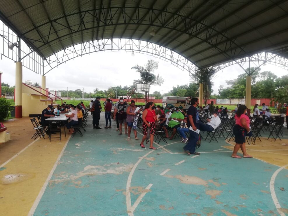 Inicia en Kantunilkín vacunación anticovid para personas de 40 a 49 años; la jornada se llevará a cabo hasta el miércoles en horario de 8 am a 6 pm.